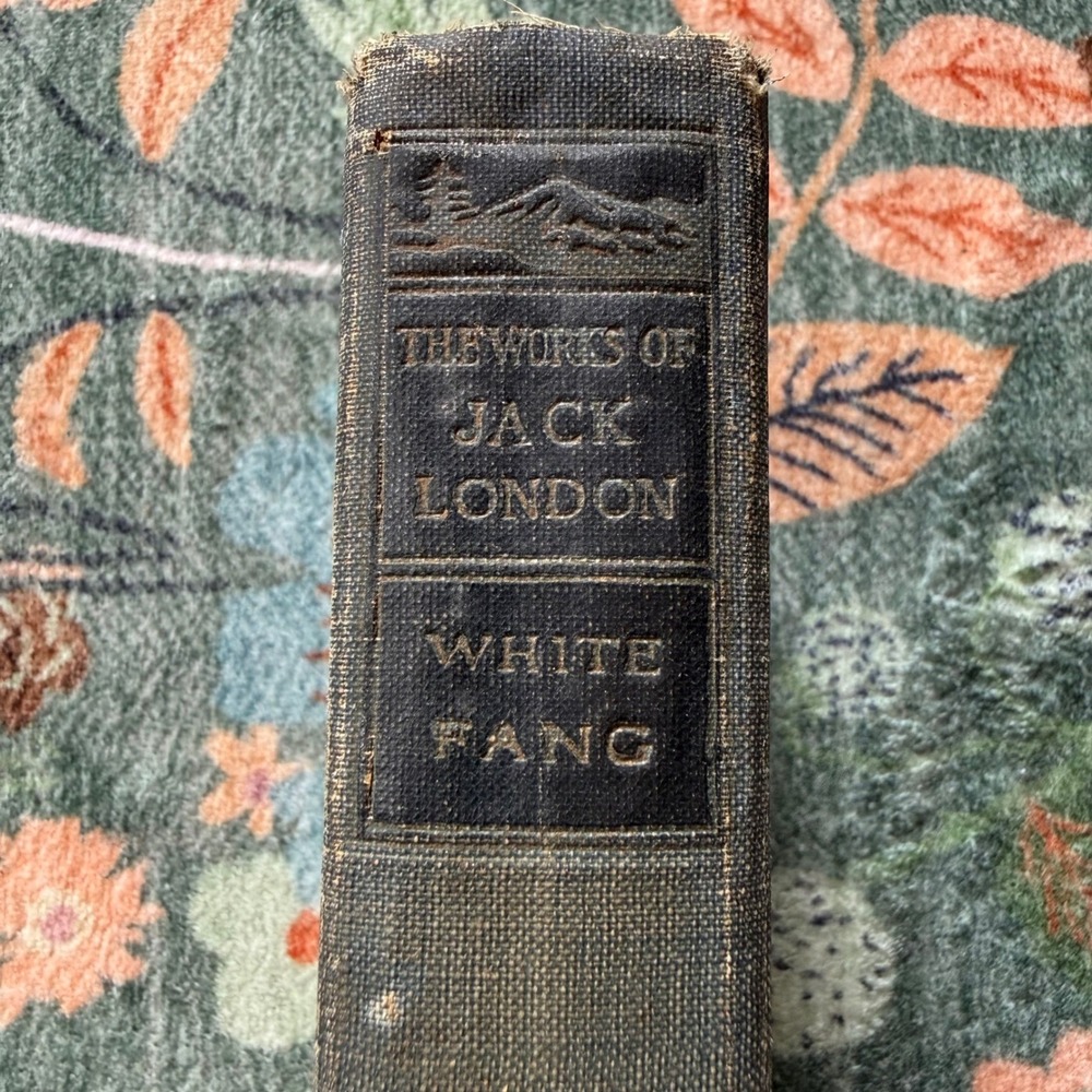 White Fang Jack London 1914 Antique Hardcover Review‎ of Reviews Company Blue